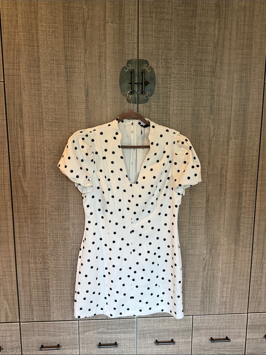 Zara Dresses & Skirts - Zara Puff Sleeves Polka Dot Short Dress